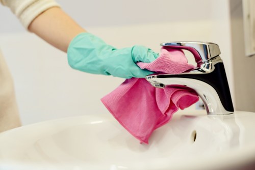 Professional cleaning company in NW2 servicing a modern home